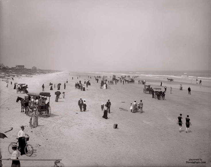 Give a click, and you'll soon be on the pier at Daytona Then and Now